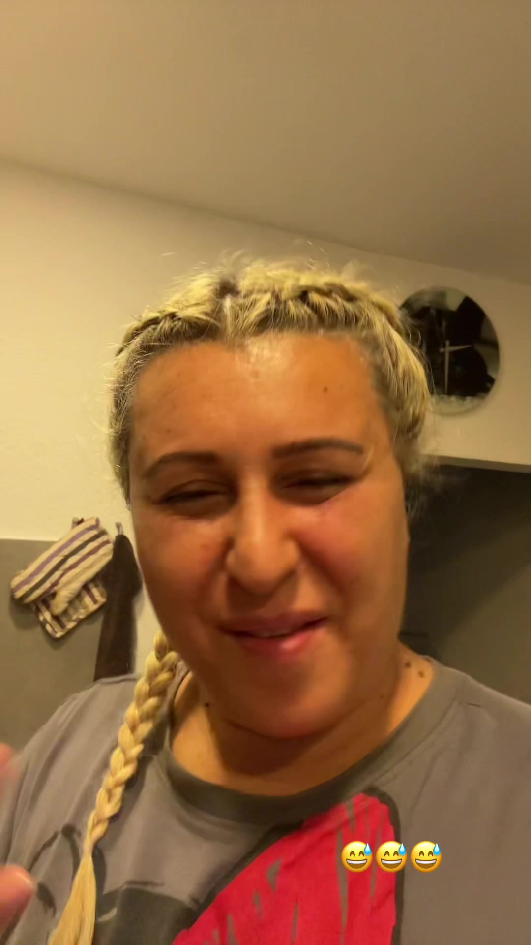 @Yeliz12