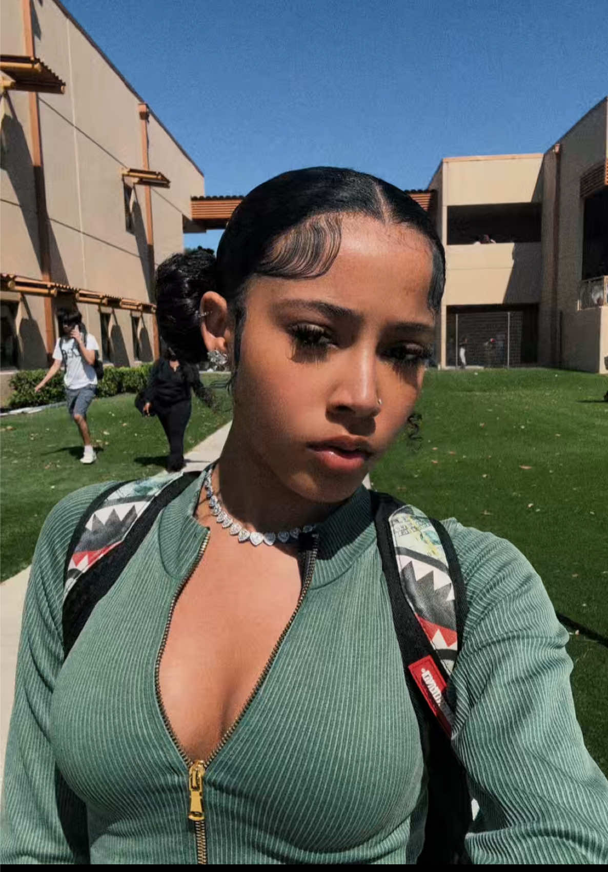 @Nicole💋🌴.!!