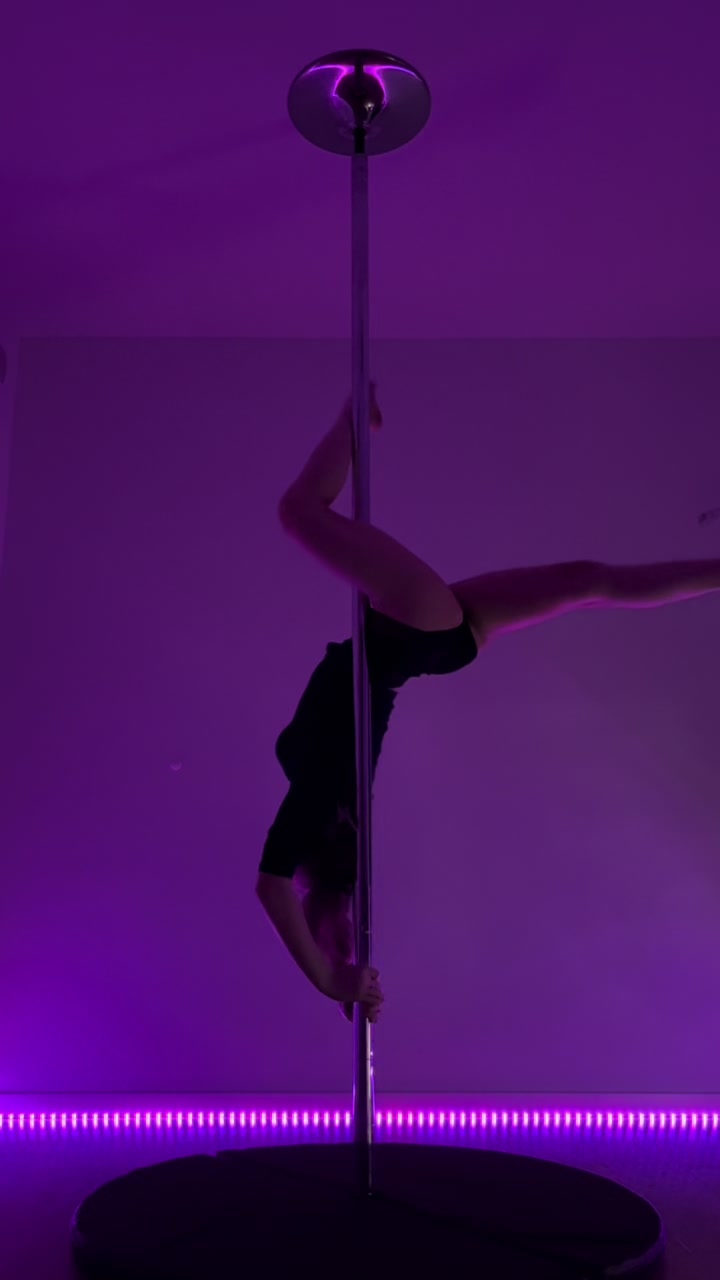 @poledance_xviqen
