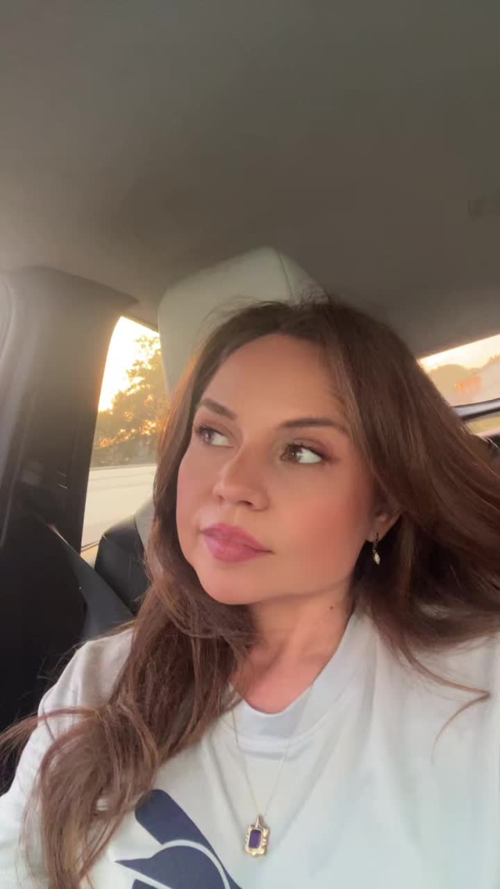 @MariaAntonia