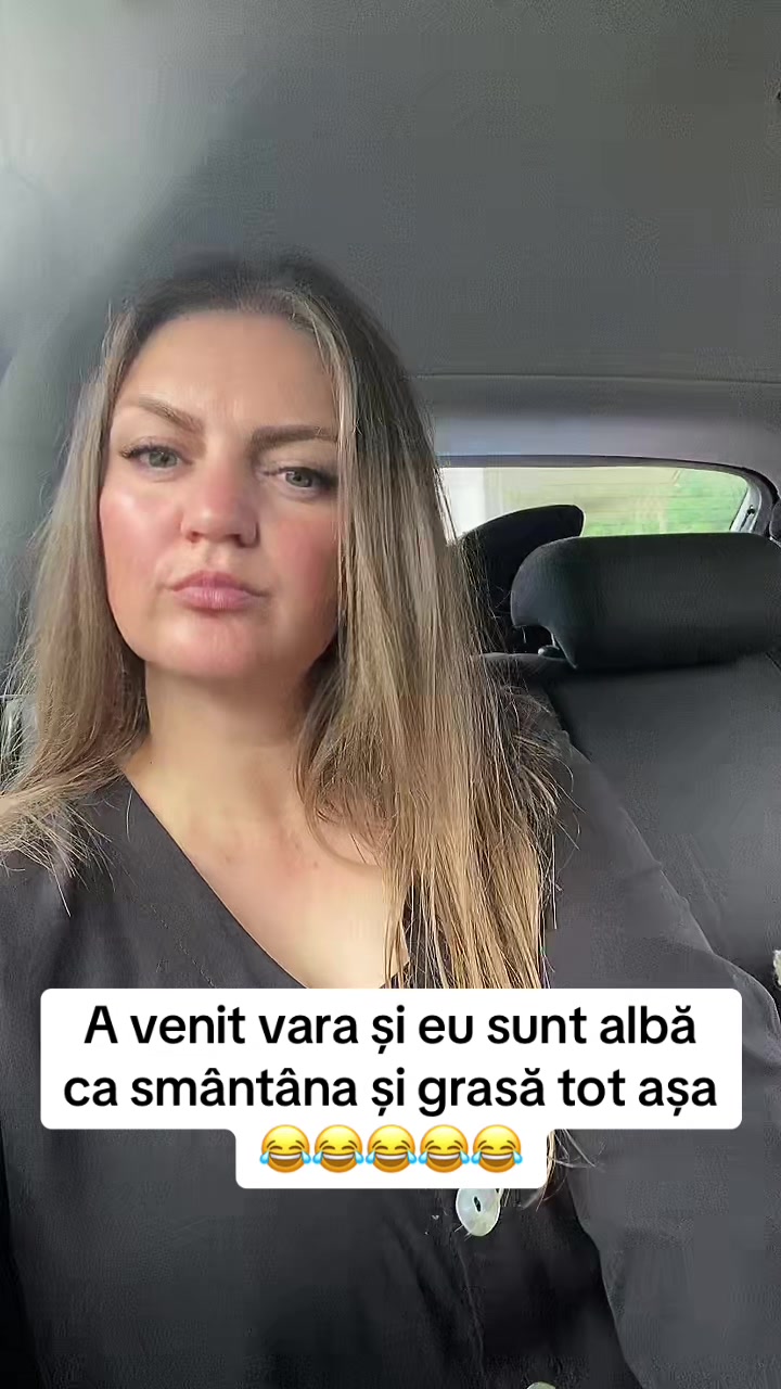 @Monica🖤