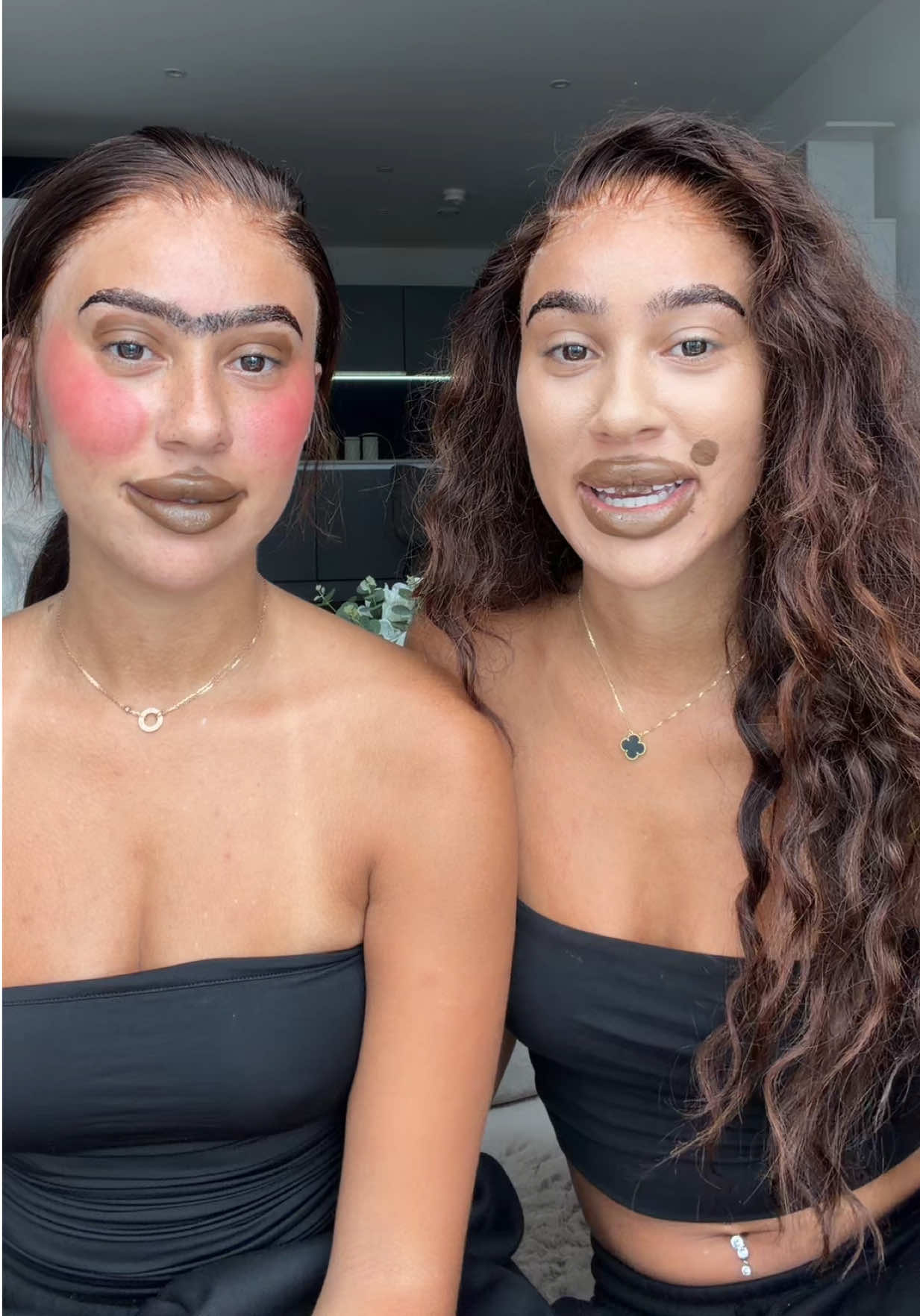 @Nel Twins