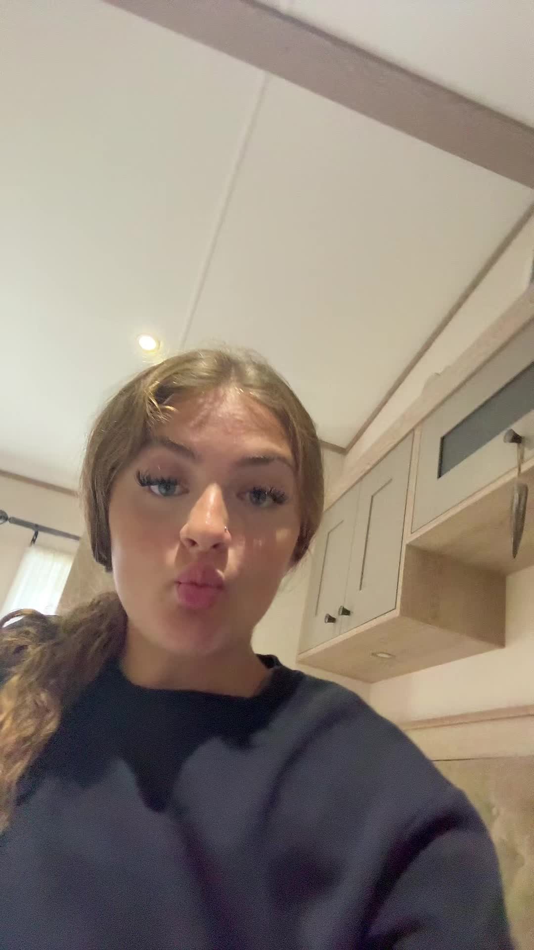 @lilsspamacc🤔