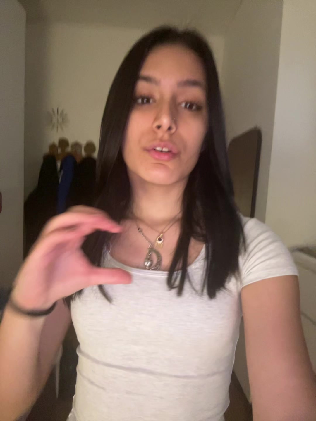 @🦋