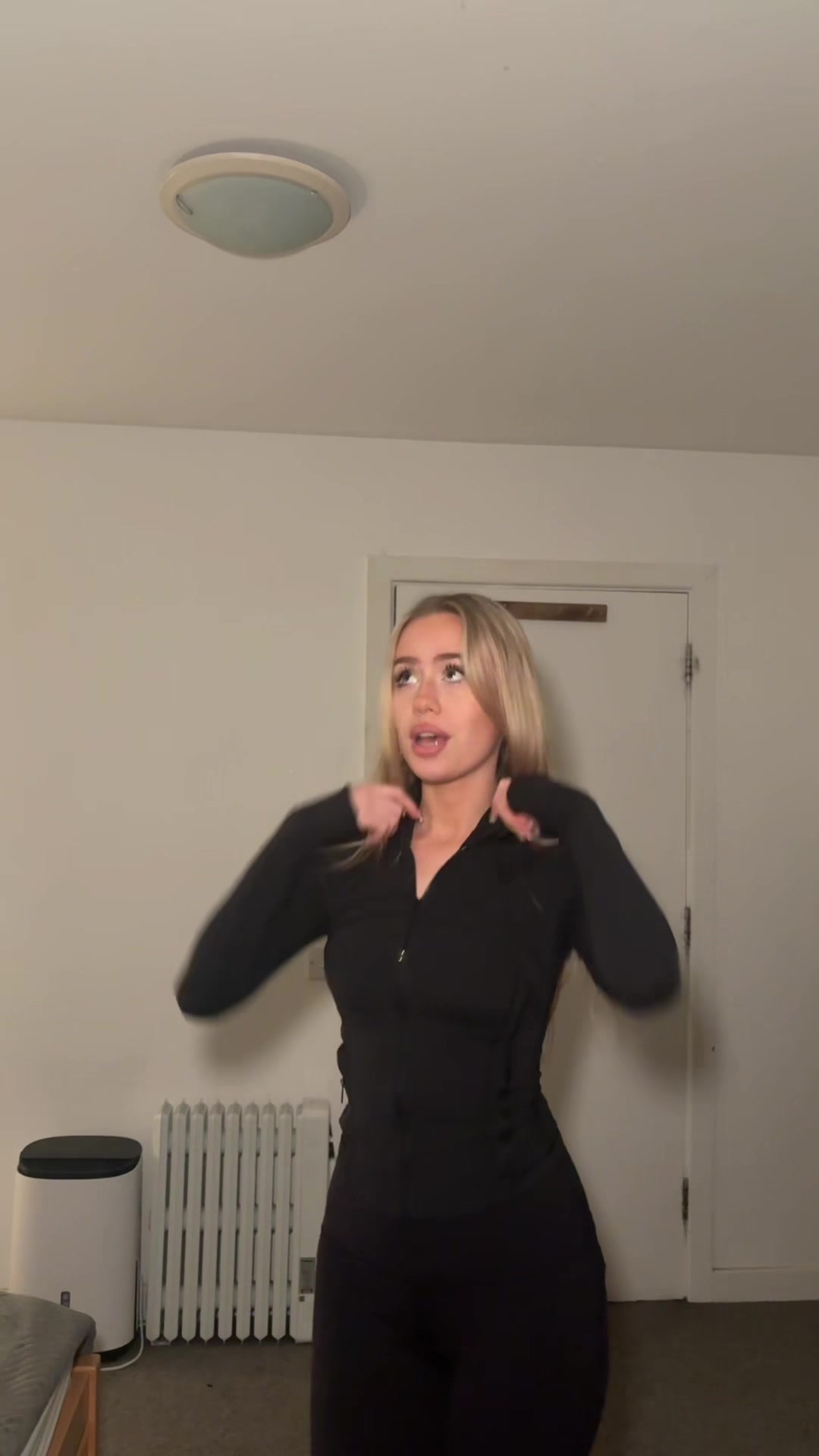 @charholla