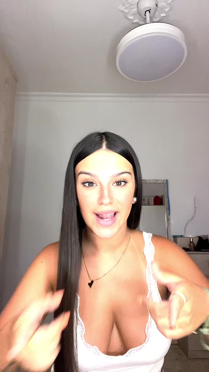 @miriiamvalverdee_08