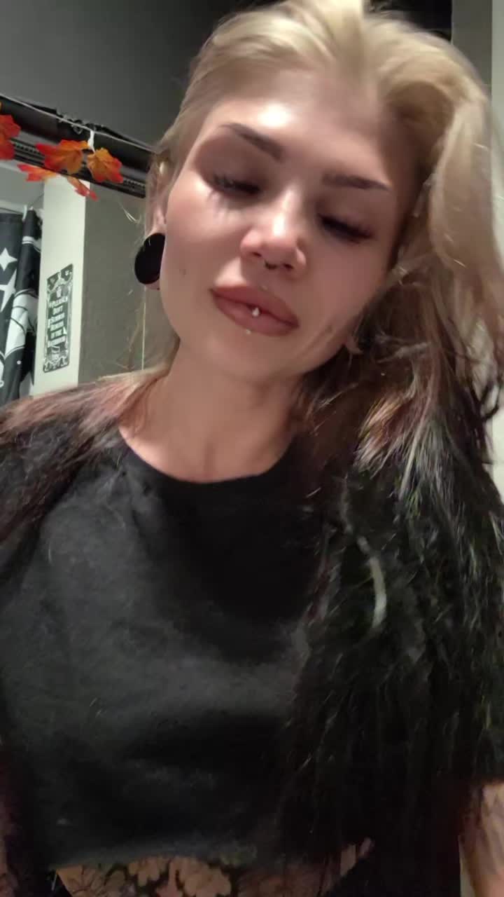@Hexedmoonchild...