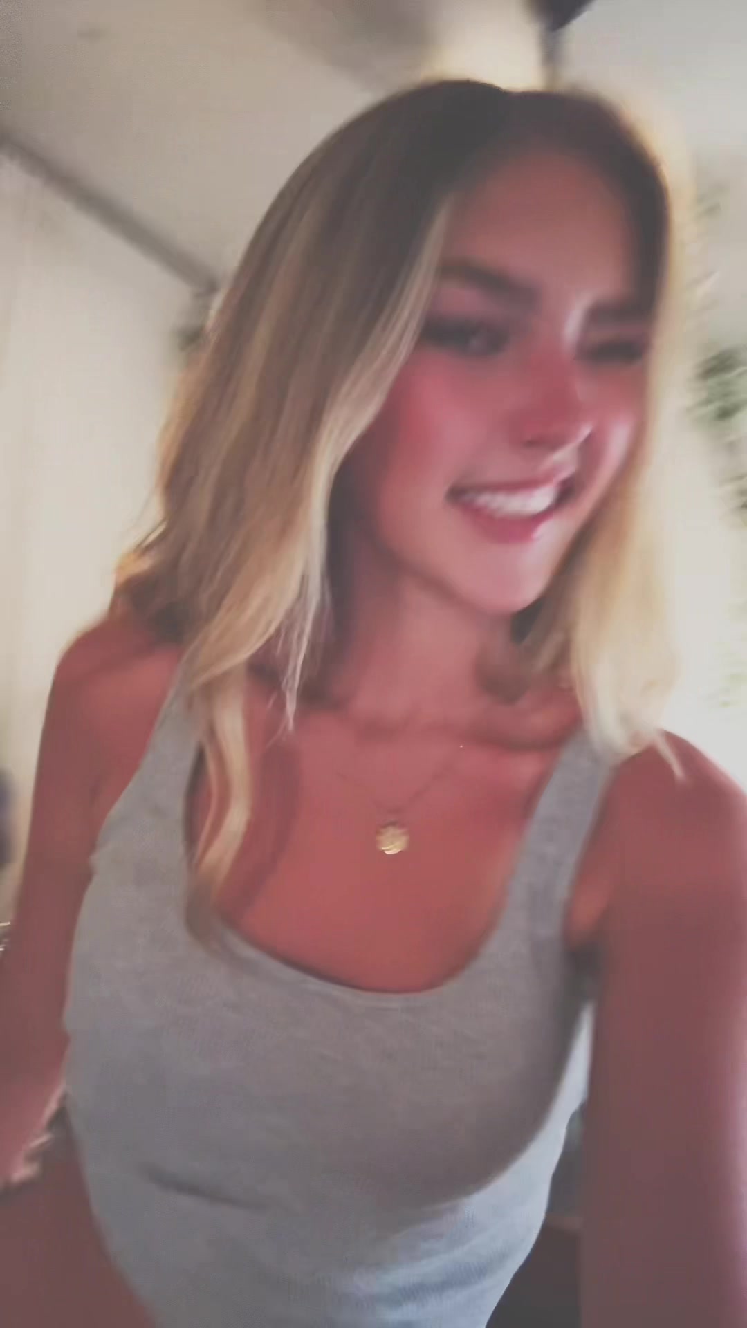 @ellaa