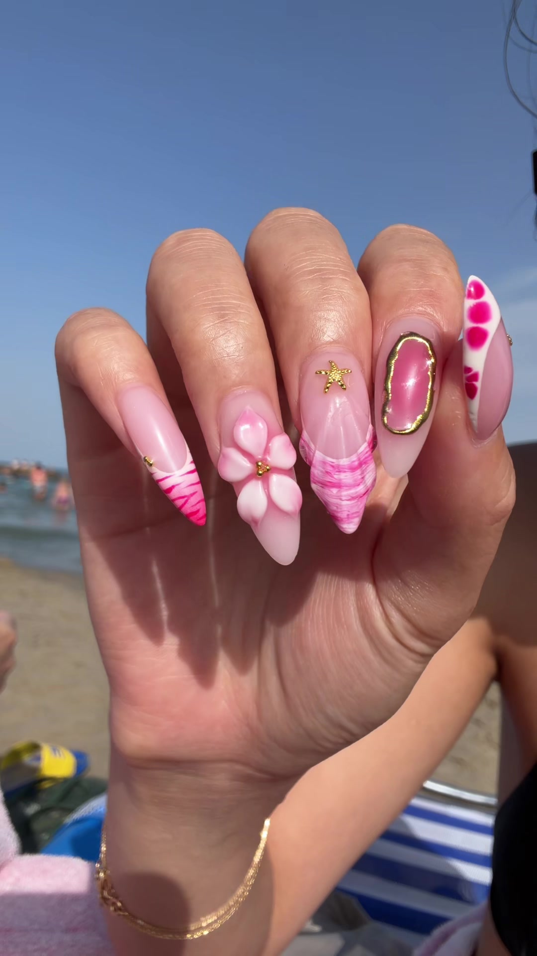 @AMANDA NAIL STUDIIO
