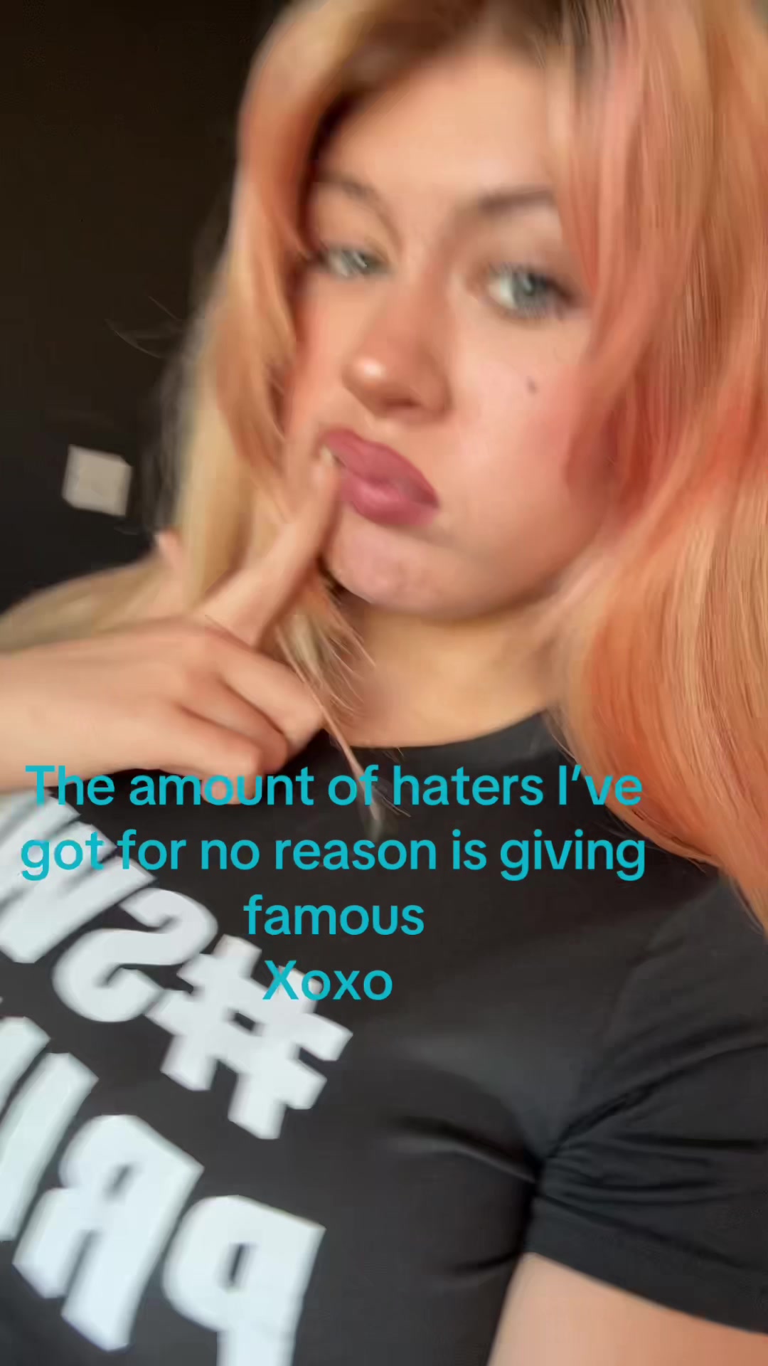 @🪽🍫