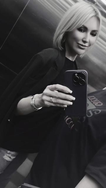 @Карина 💎