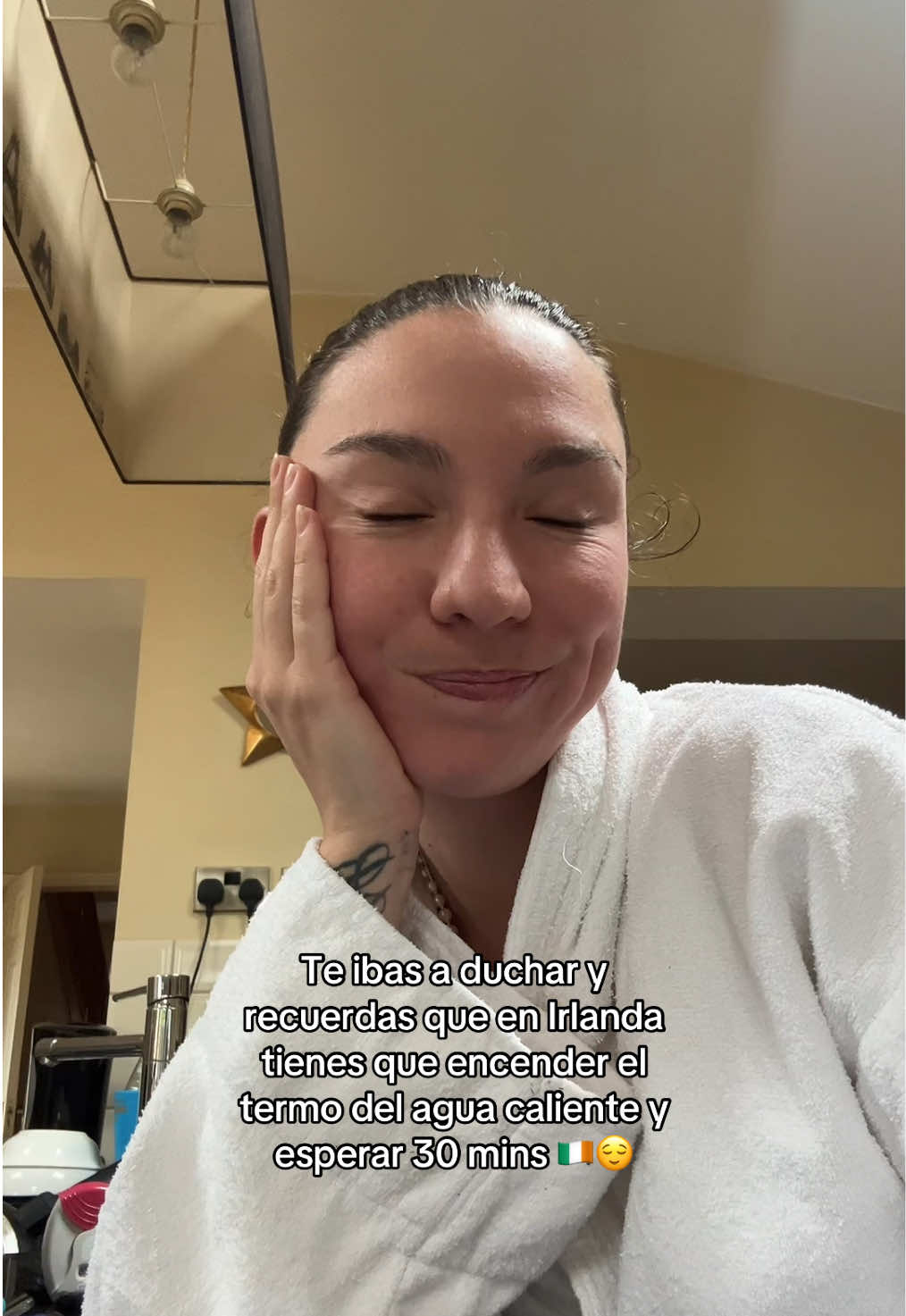 @lauraalosmusic