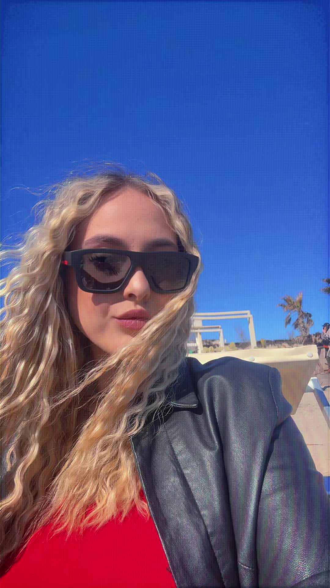 @Chlo&eacute;🍒