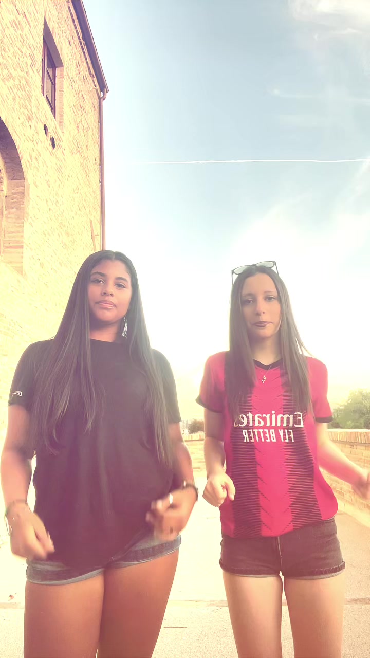 @𝓖𝓲𝓸&𝓒𝓻𝔂