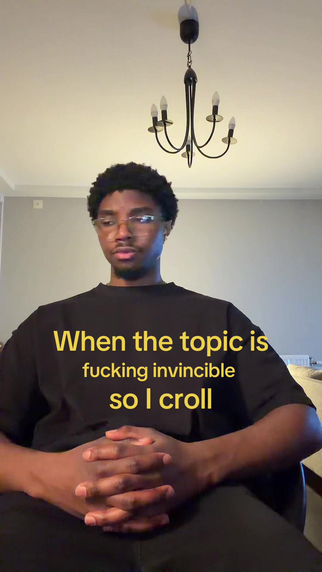 @「🕴🏾」