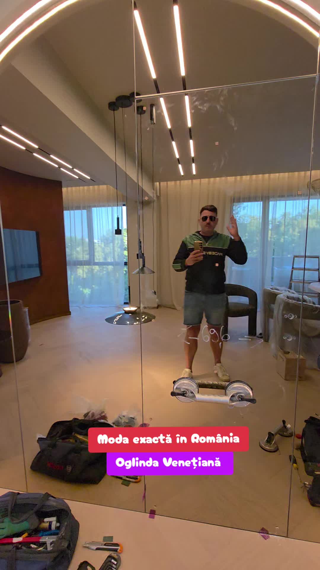 @OglindaVenetiana