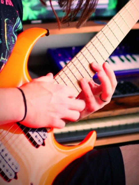 @Taylor Aguirre | Guitarist ஃ