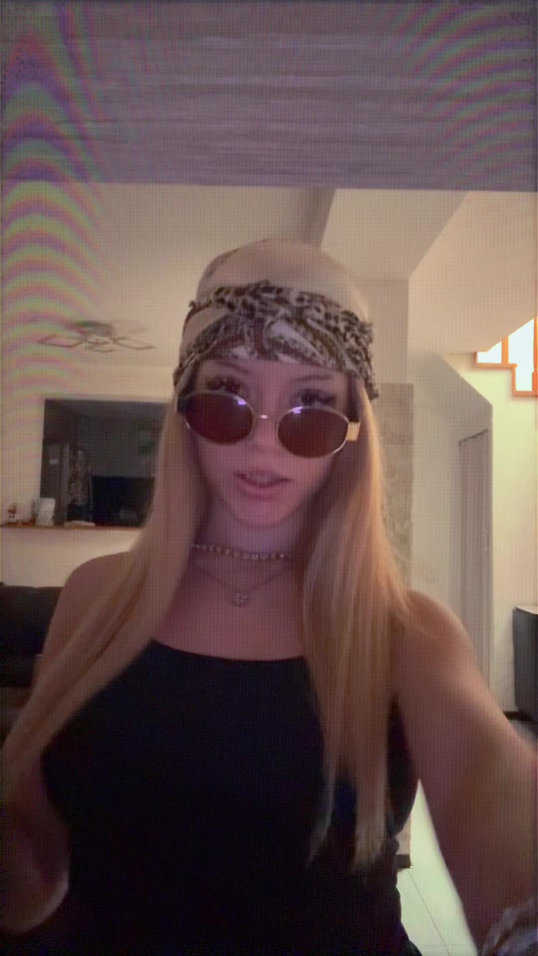 @Zahide de România😈