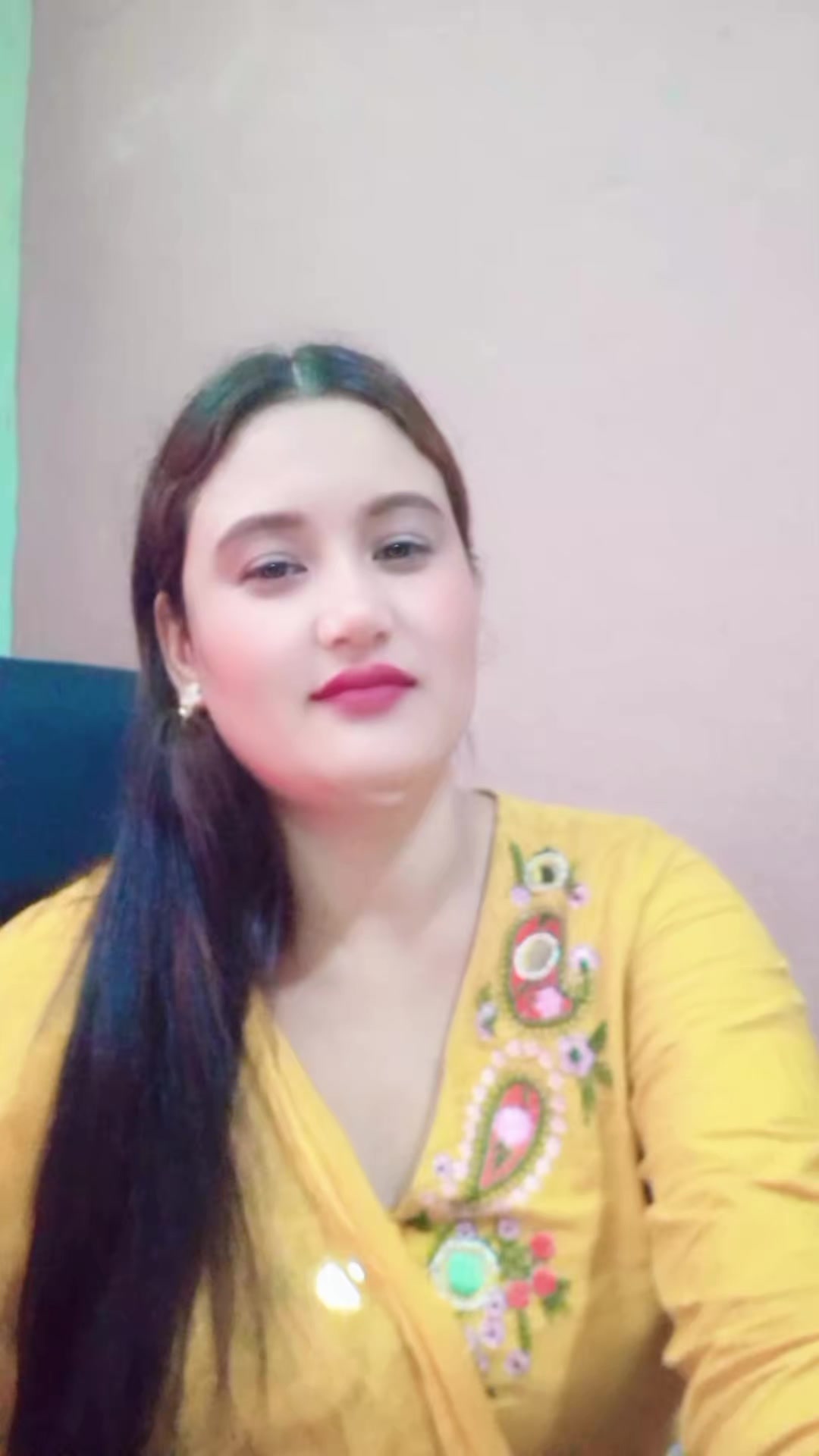 @thakuriqueen135