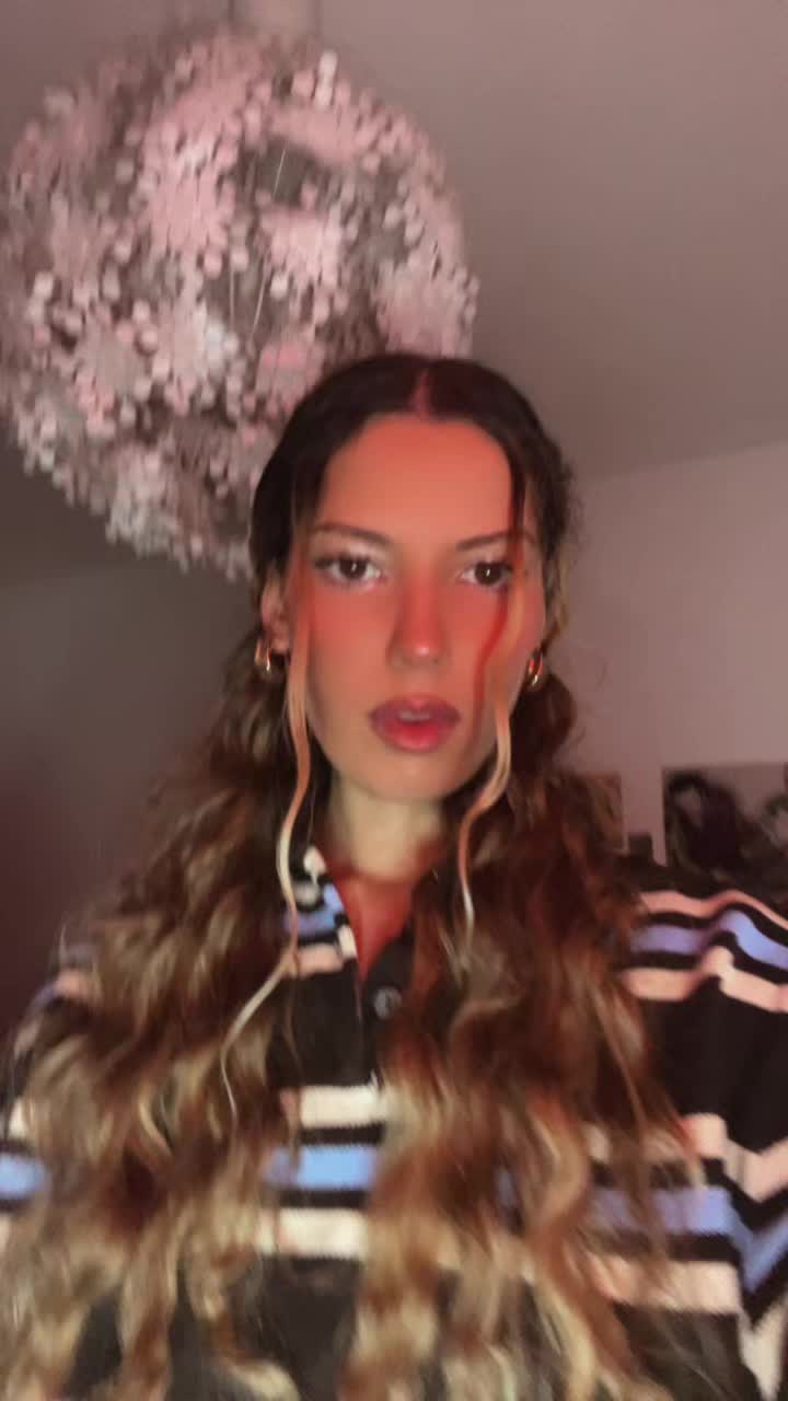 @lovemyuniverve