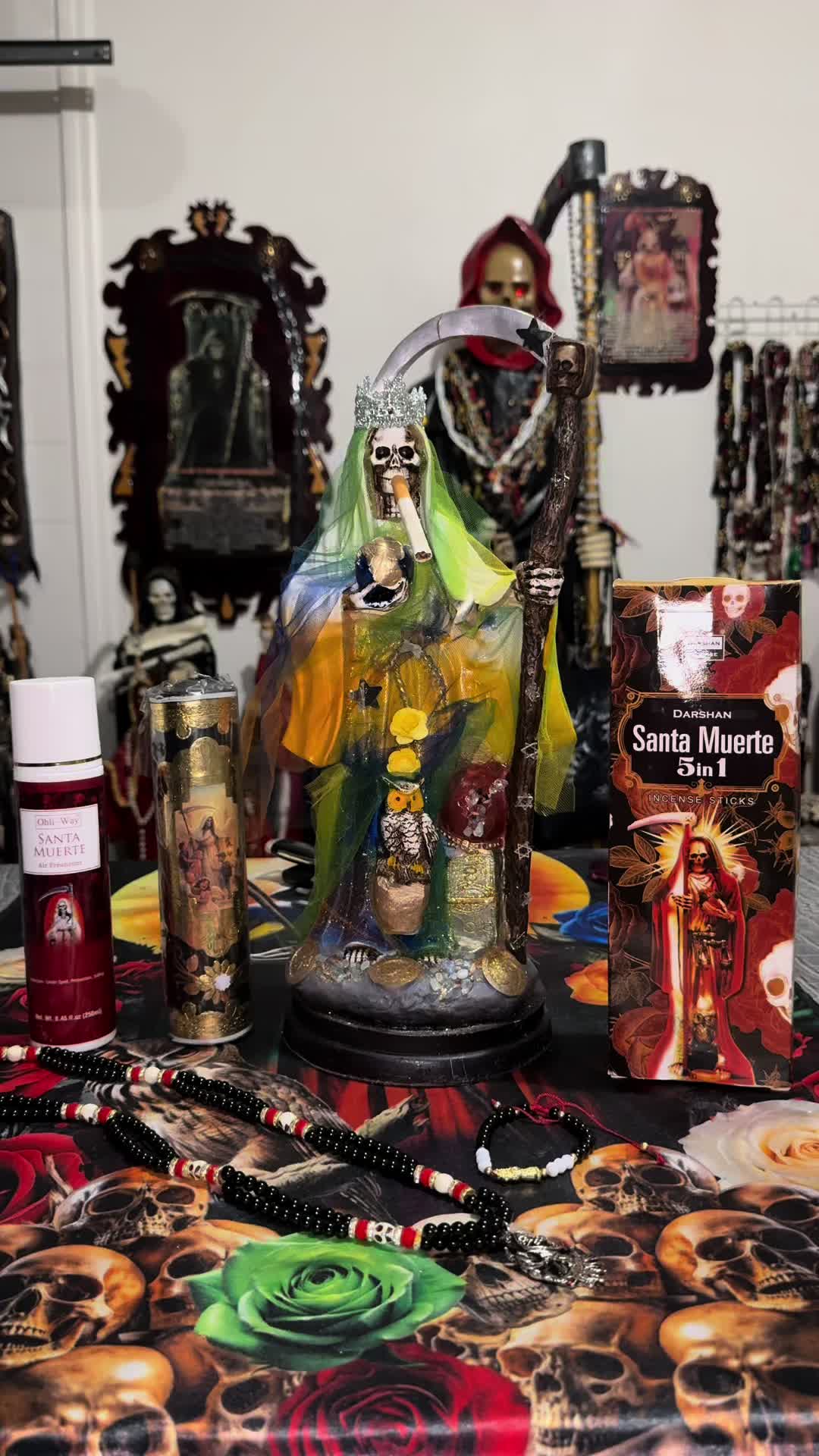 @Hijosdelasantamuerte