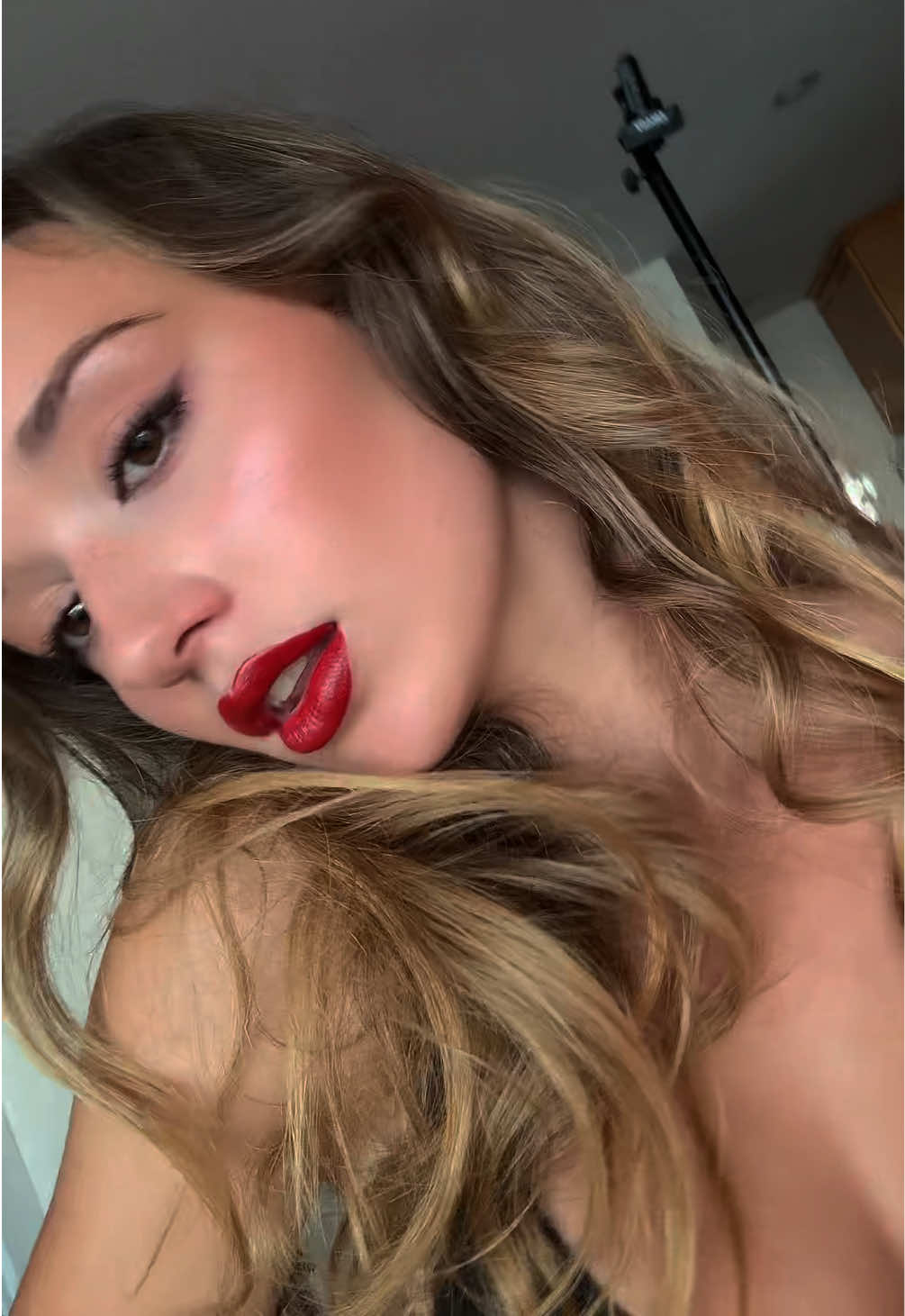 @amillieon