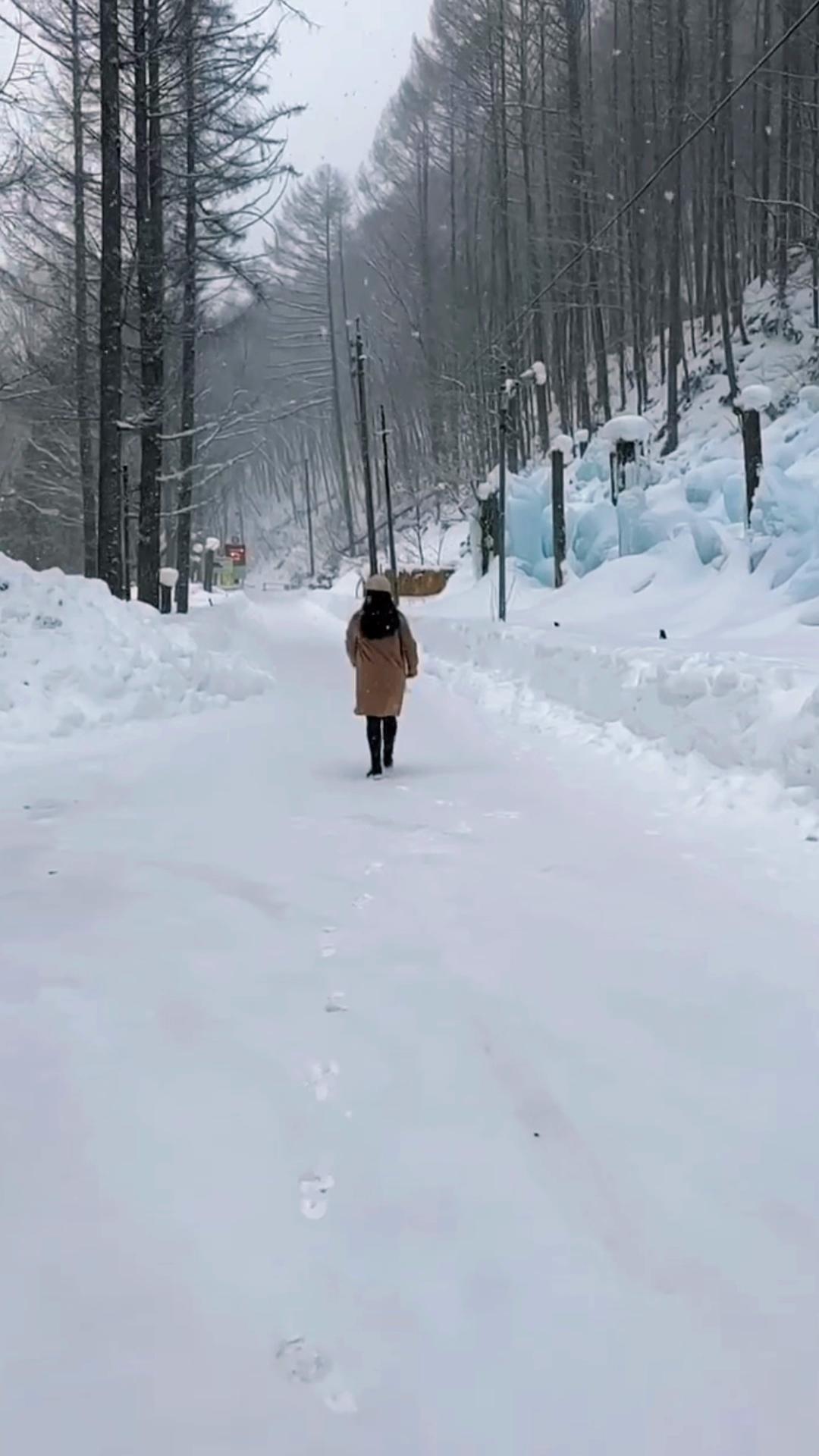 @Slow-moqueenInJapan🇯🇵🤭
