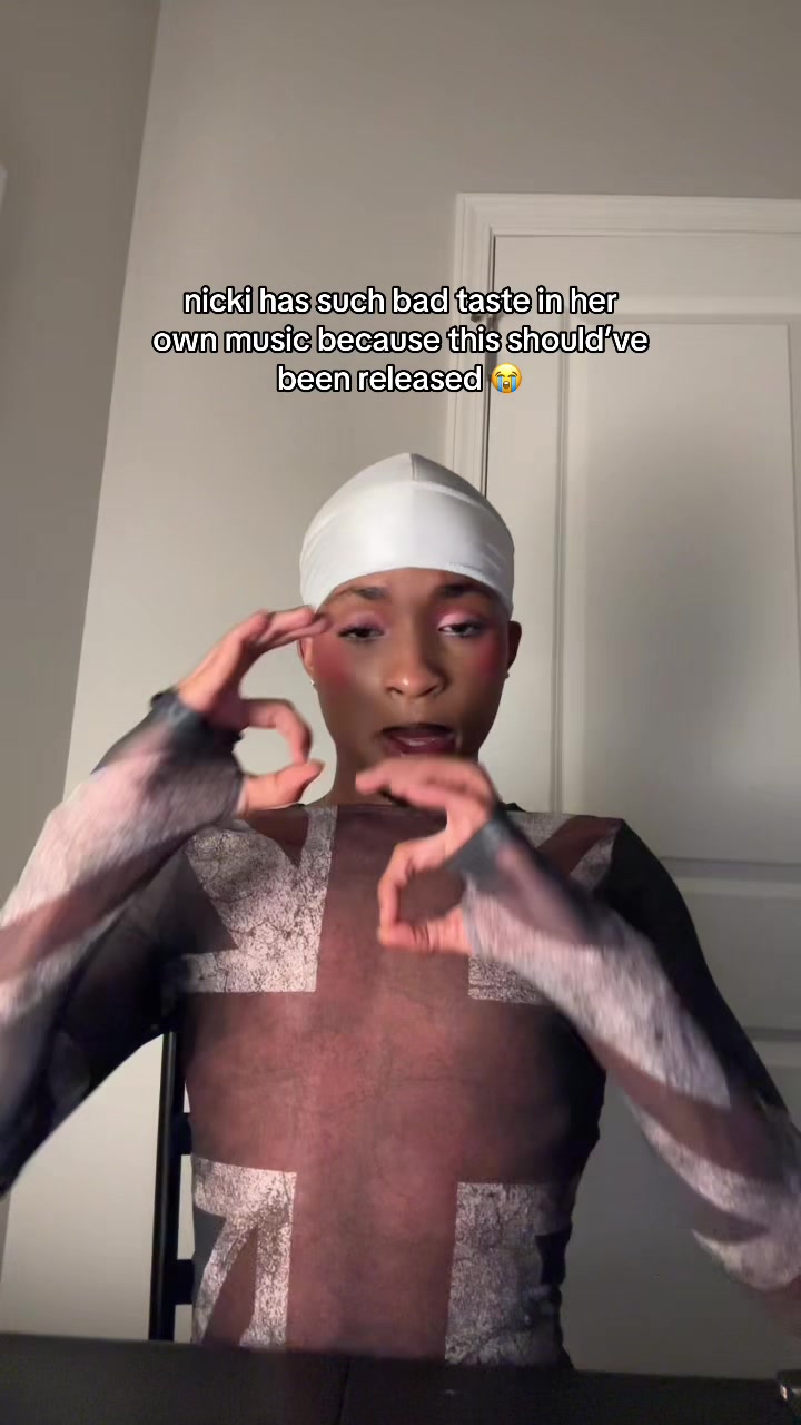 @๐๐น๐๐๐