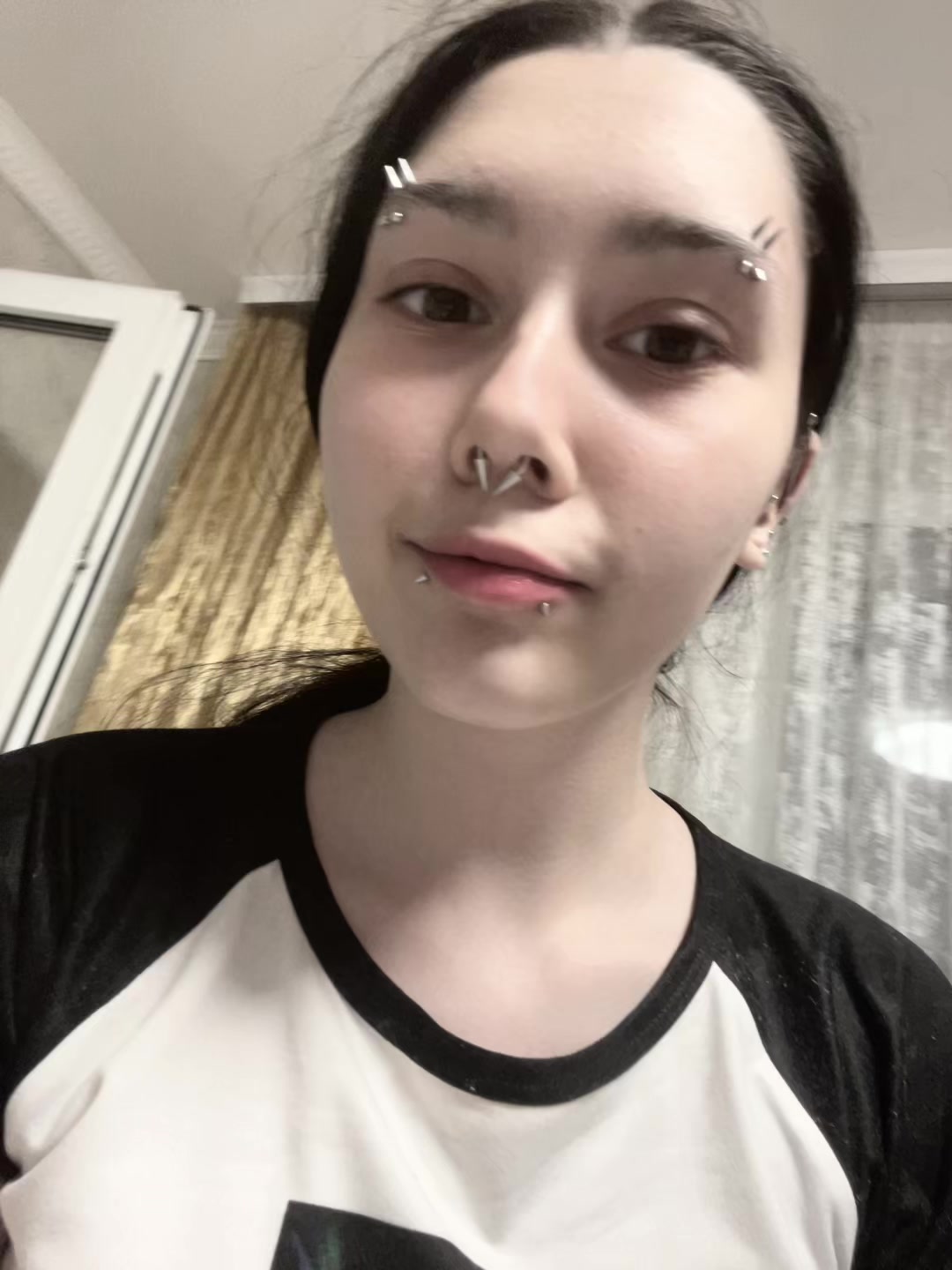 @кисуня