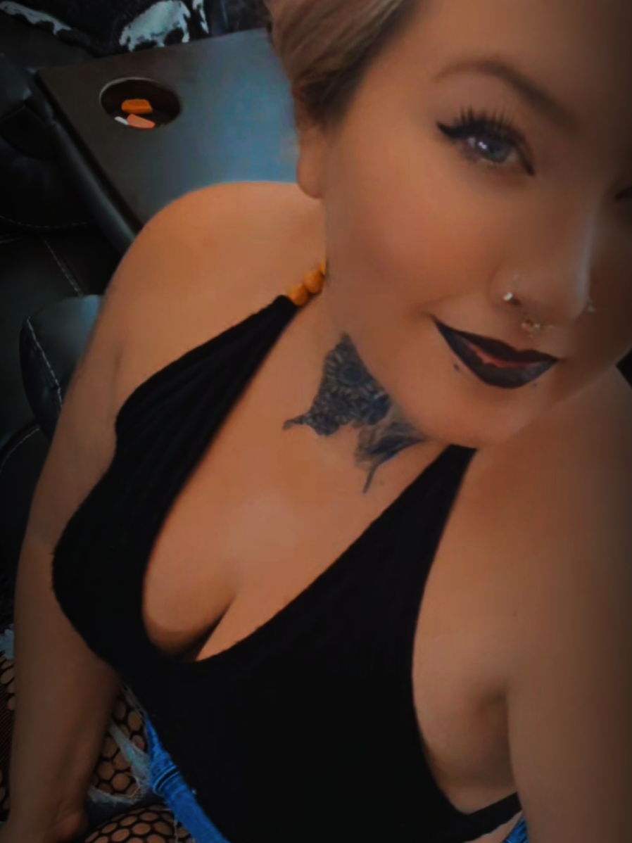 @⛧𝓣𝓱𝓪𝓽 𝓦𝓲𝓽𝓬𝓱 ⛧