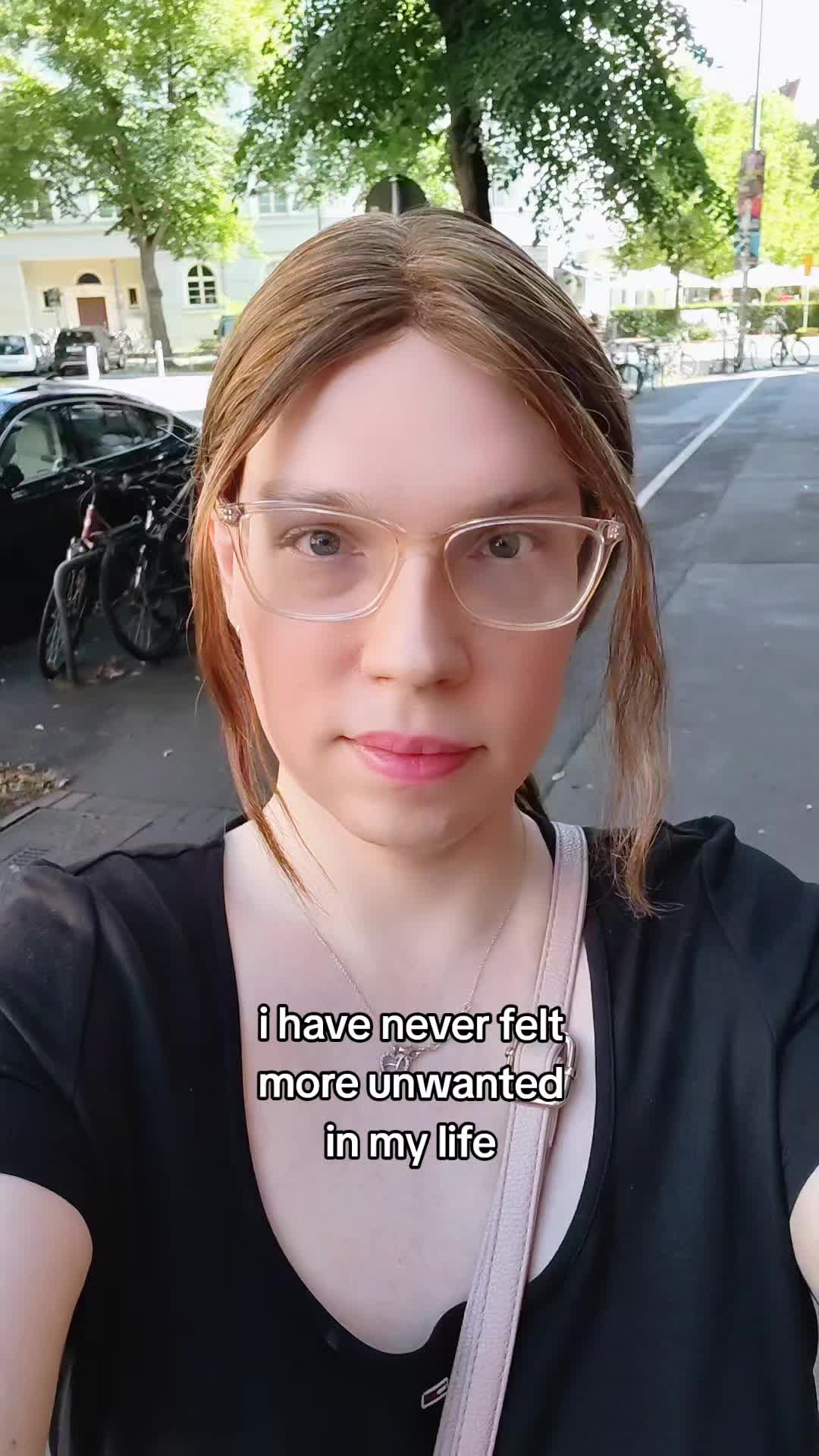 @Lena🦋