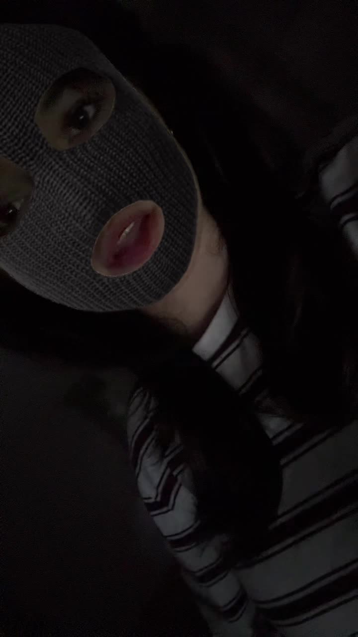 @𝓴𝓸𝓴𝓸𝓼𝓷𝓾𝓼🥥