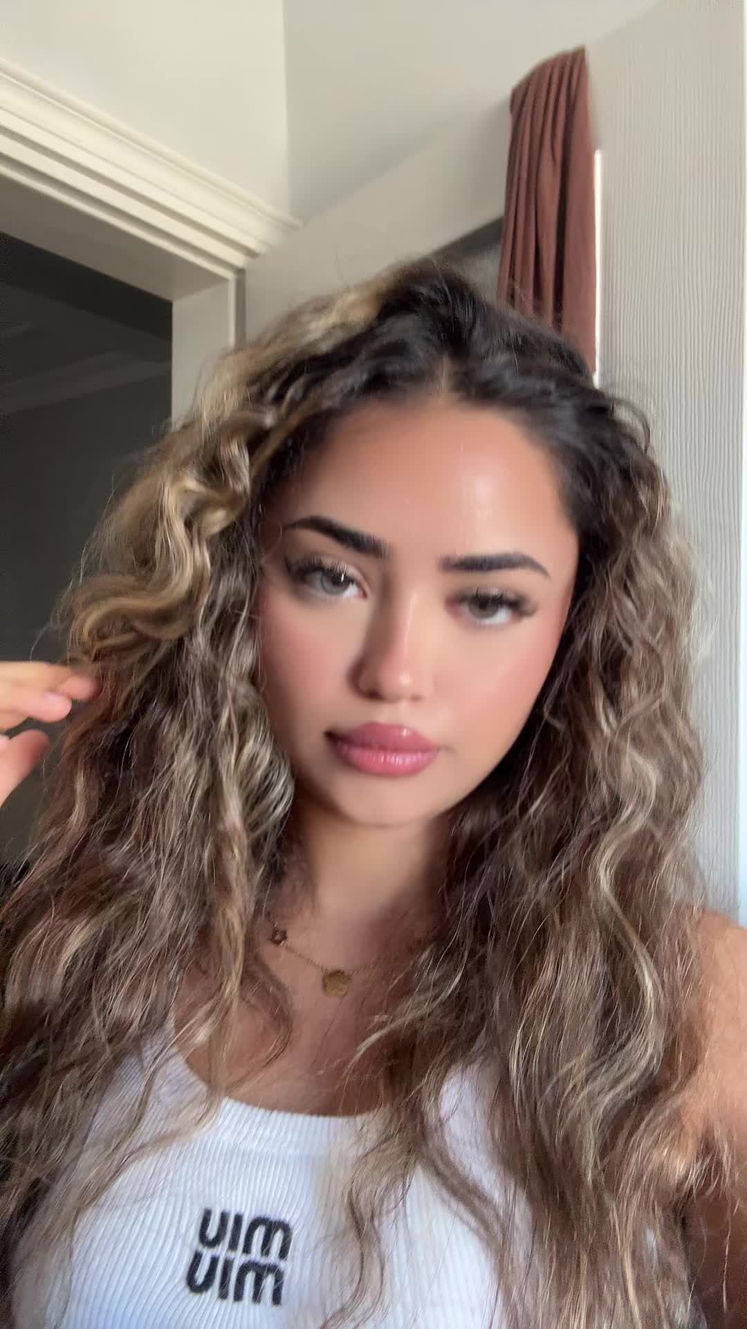@Lilafa