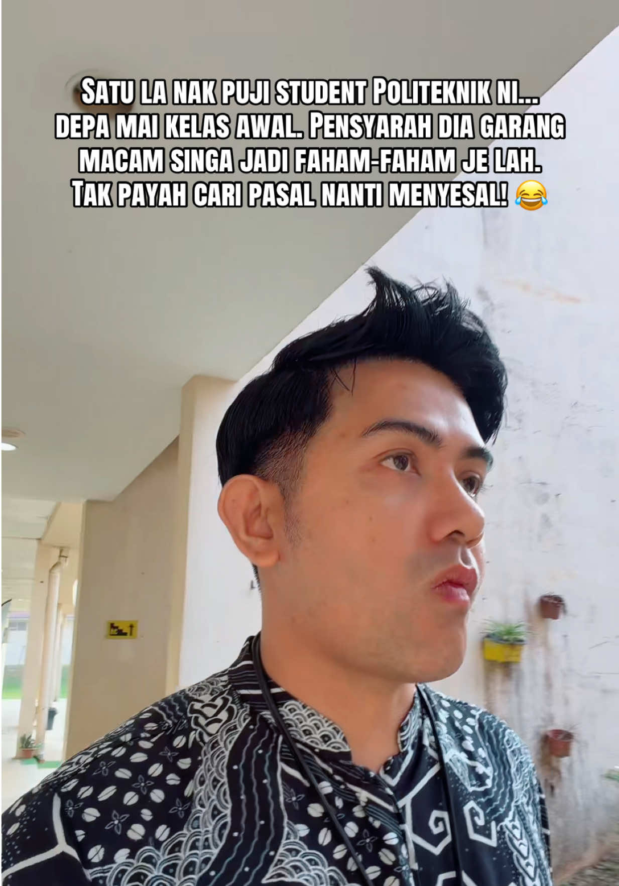 @sirladang 👨&zwj;🏫🐂