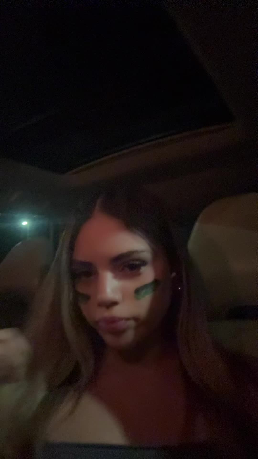 @theblissfulunicorngoat