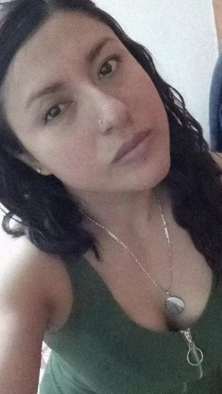 @Camila flores