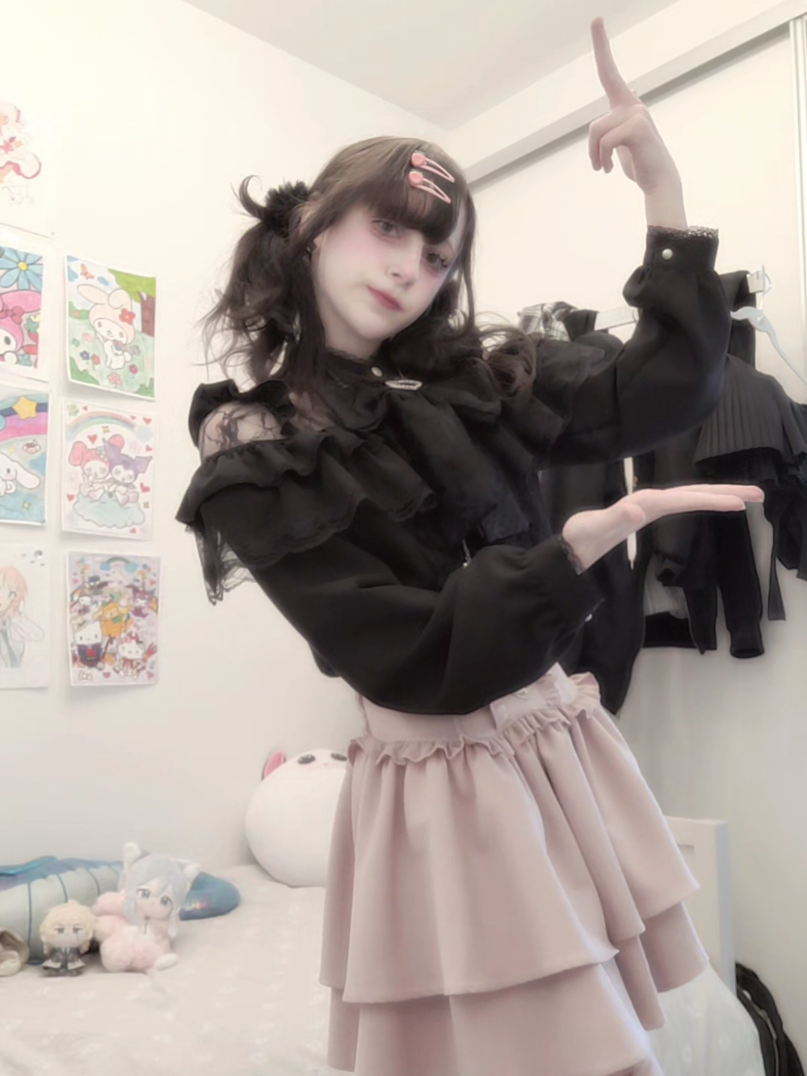 @૮꒰ྀི lessie ꒱ྀིა