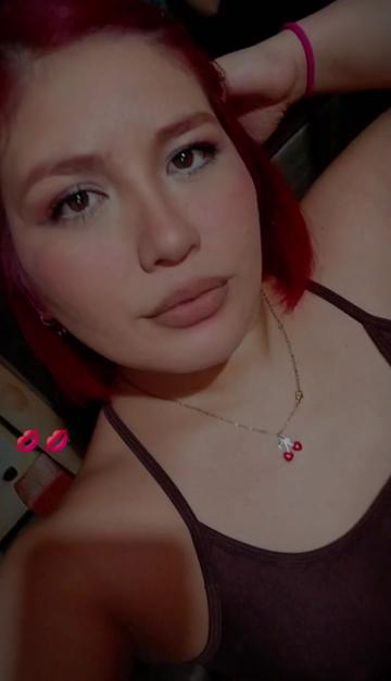 @Estefy 🍒🦿