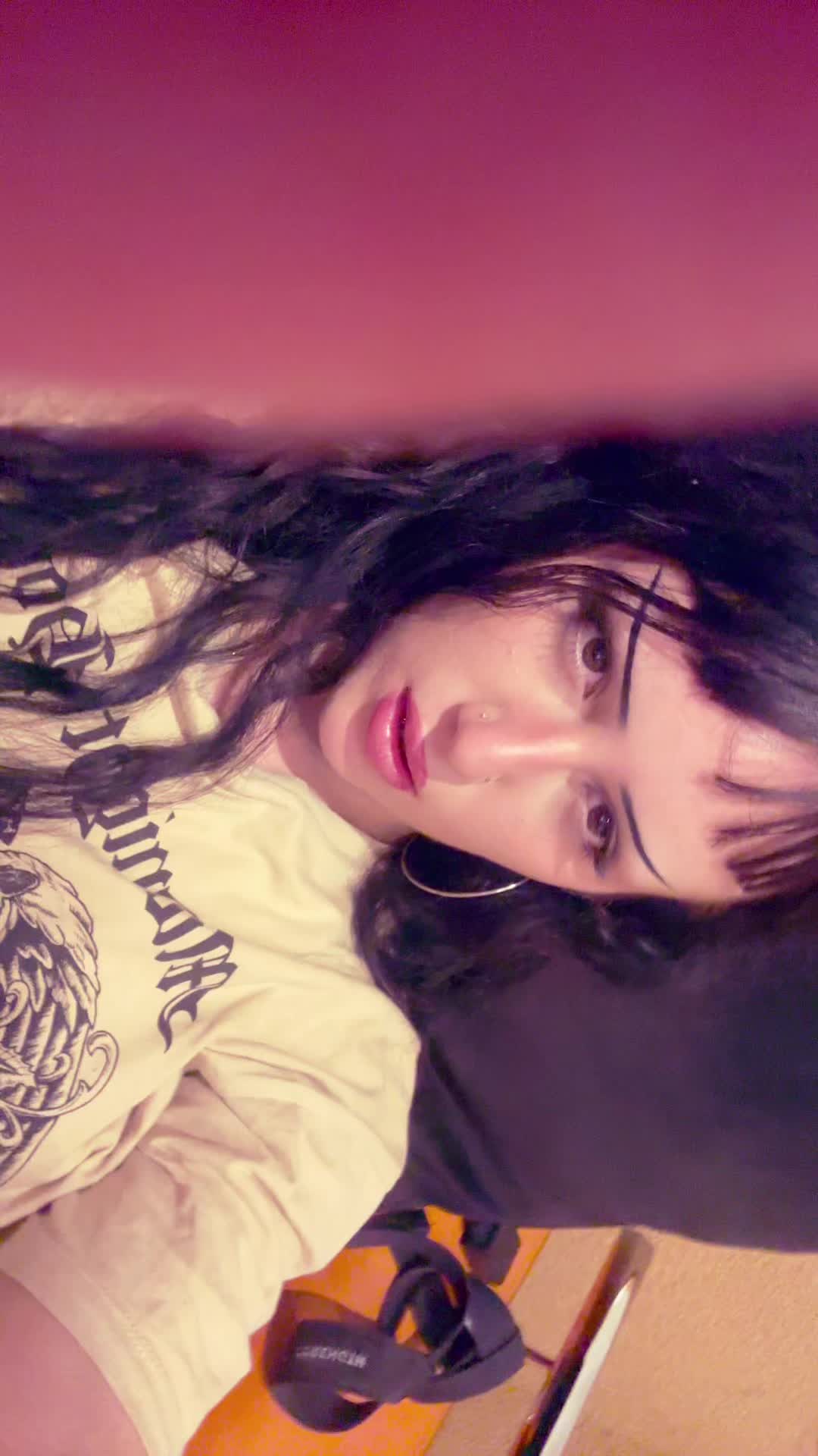@kirakira.eus