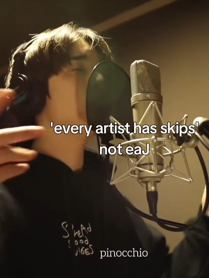 @Lis