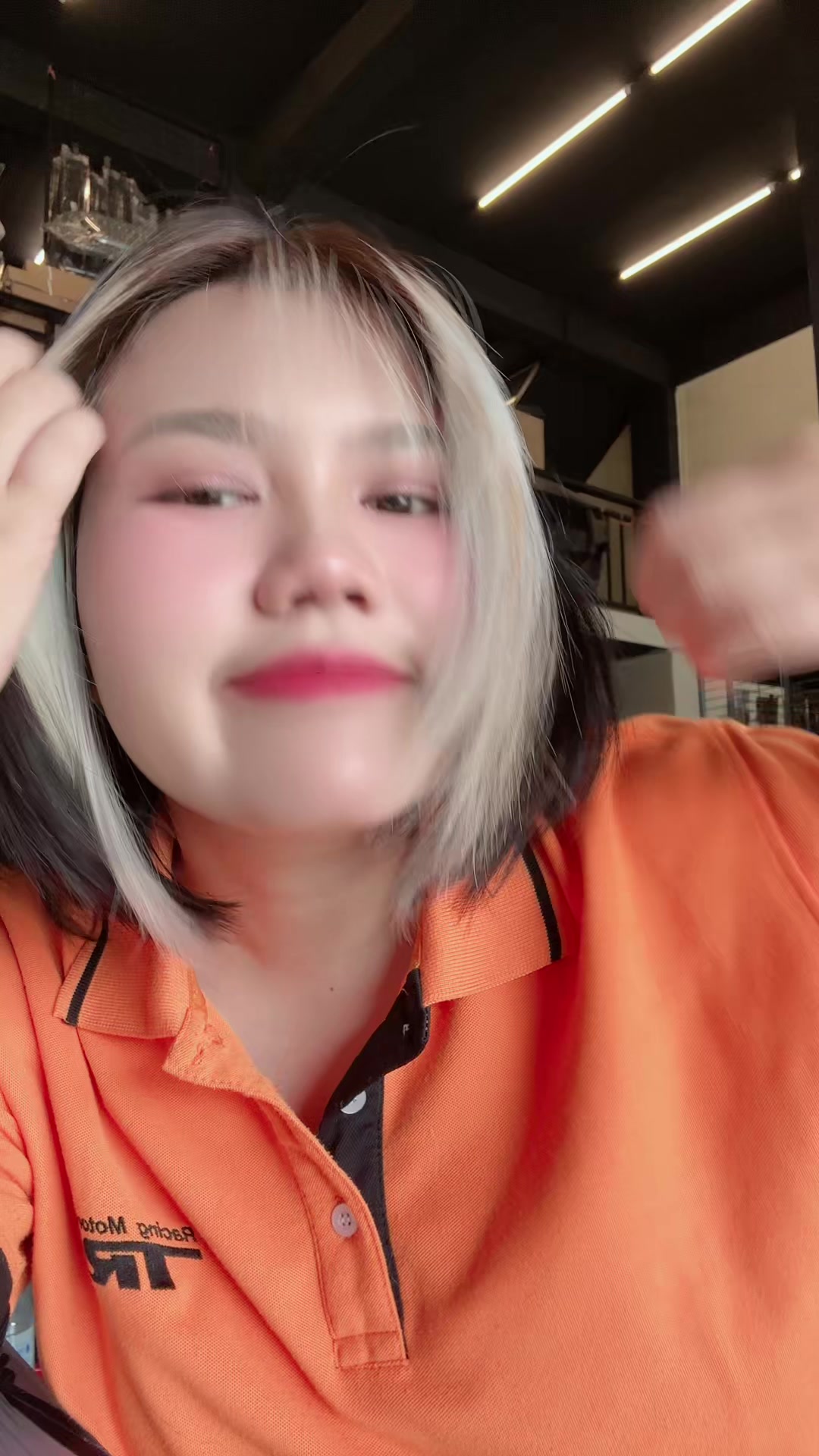 @『🐰กัชเบลเซลล์สาว꒷꒦