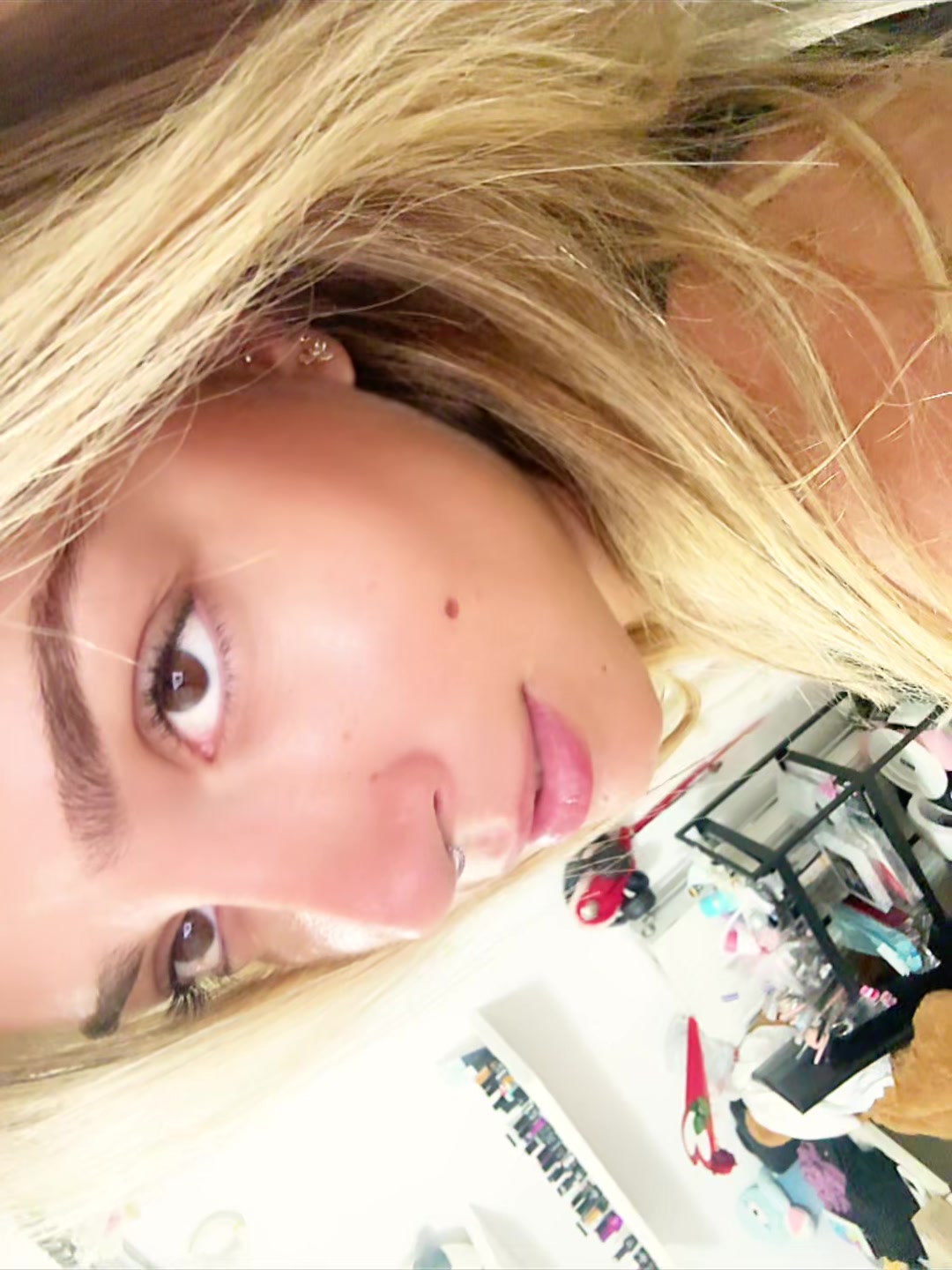 @Konstadinaa