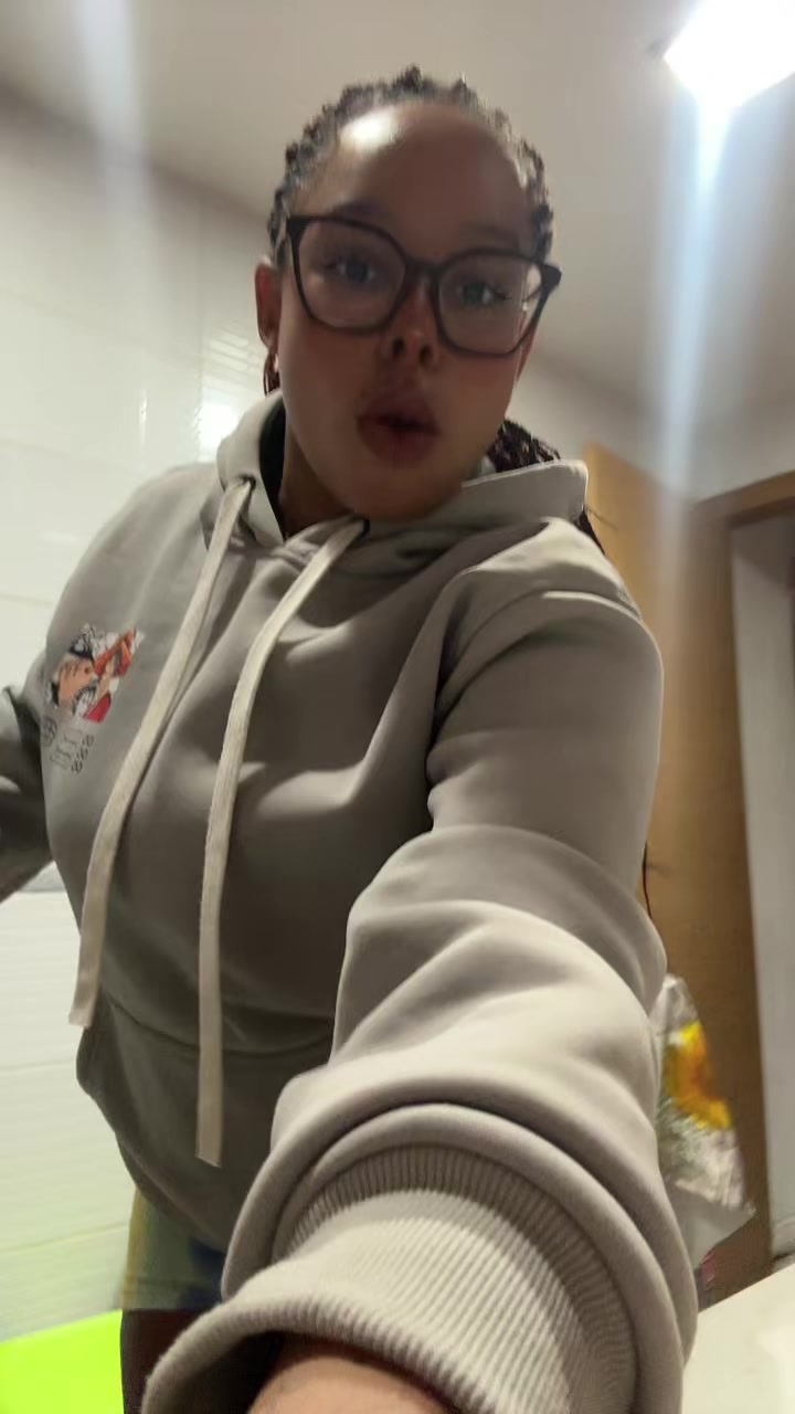 @nerelyn04