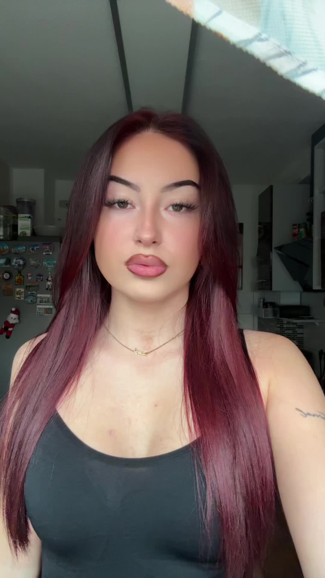 @emelayaaa