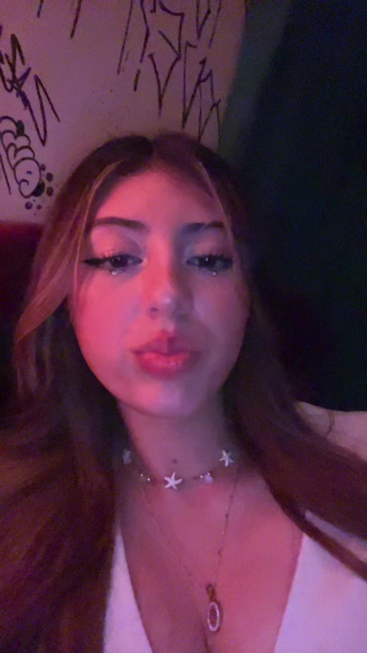 @𝔞𝔫𝔤𝔢𝔩𝔦𝔫𝔞