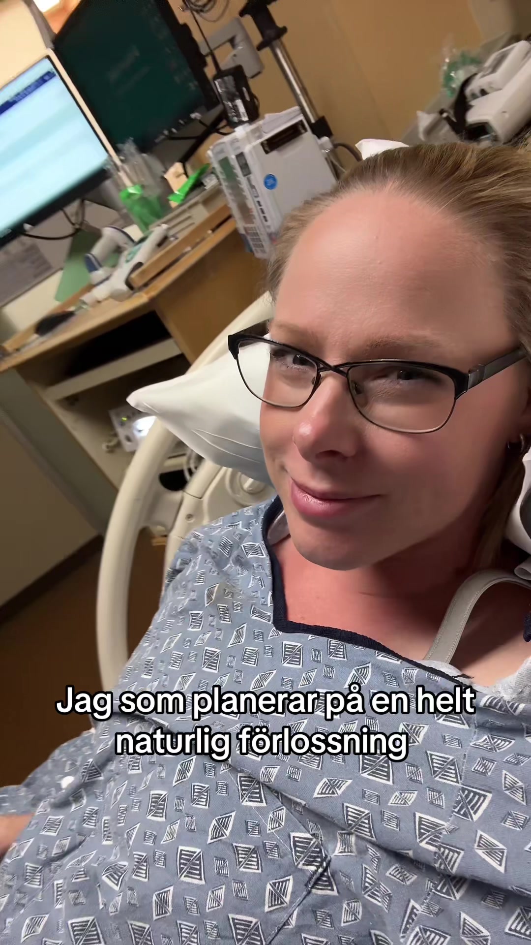 @HeySweds - Stephanie 🇸🇪🇺🇸