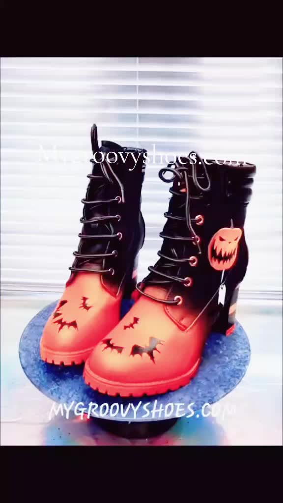 @Ghoulishshoes