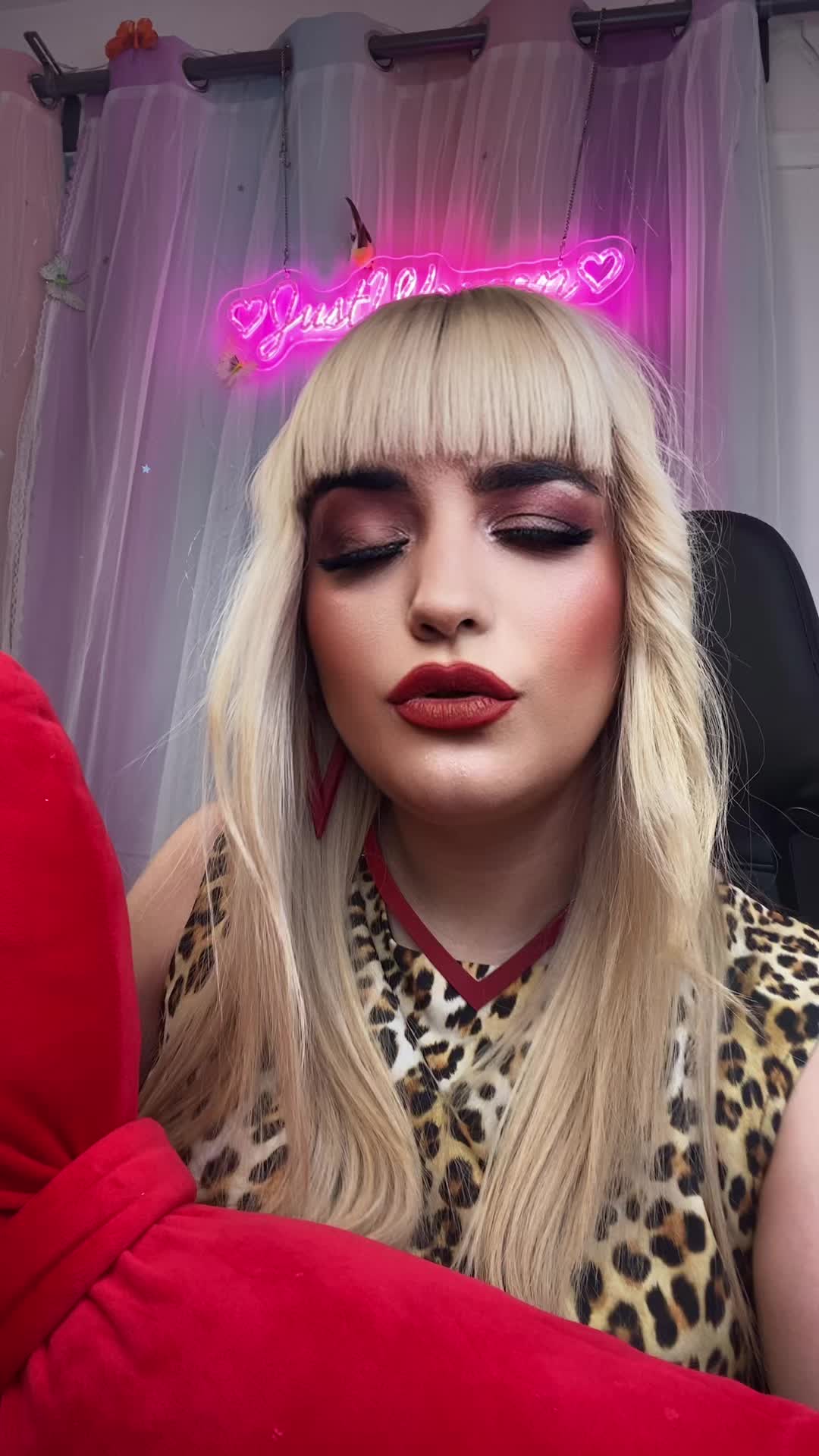 @CrazyWoman