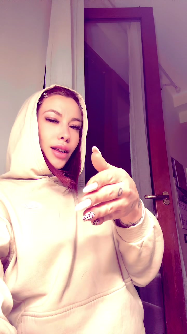 @Martina