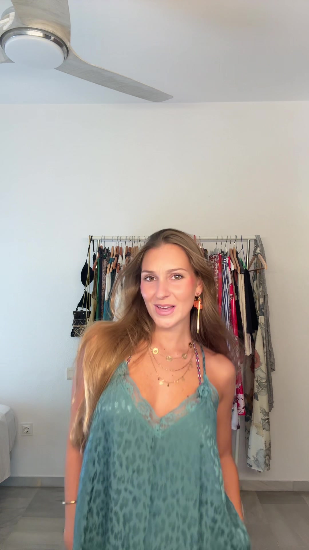 @Angela Tena